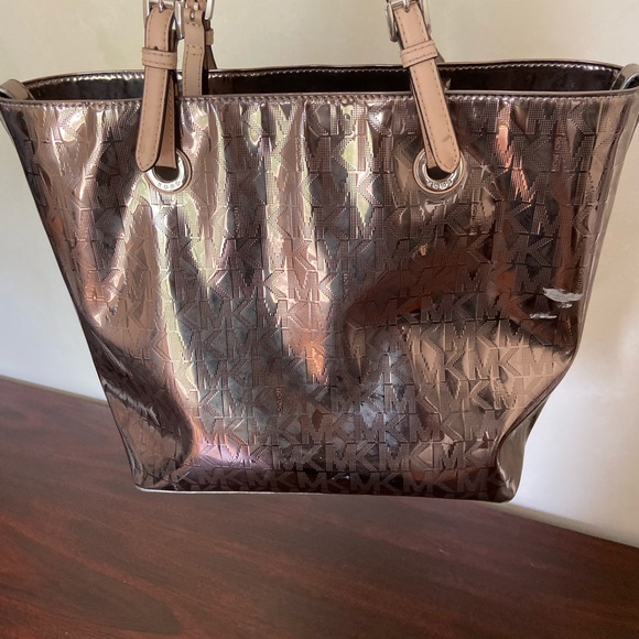 Silver Michael Kors Tote - Picture 2 of 2